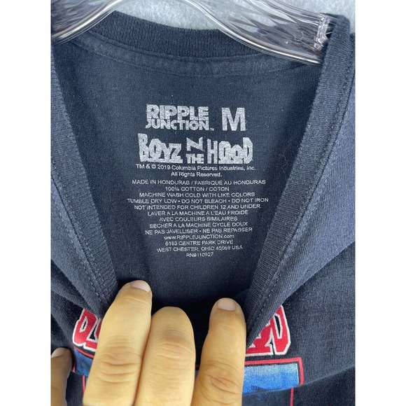 Boyz in the Hood T-Shirt Men's Size M Black 90's Retro Rap Ripple Junction - Picture 3 of 7